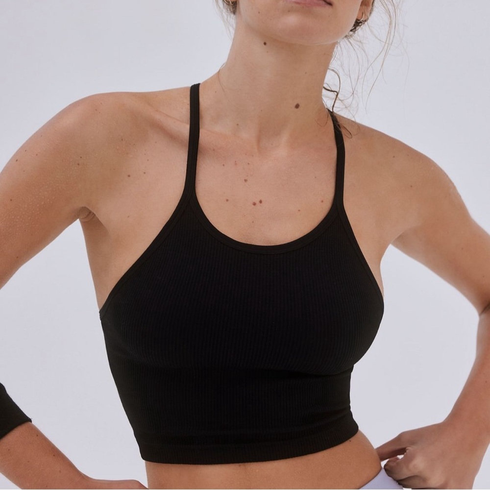 FP Movement Free People Happiness Runs Crop Tank XS/S Black NWOT